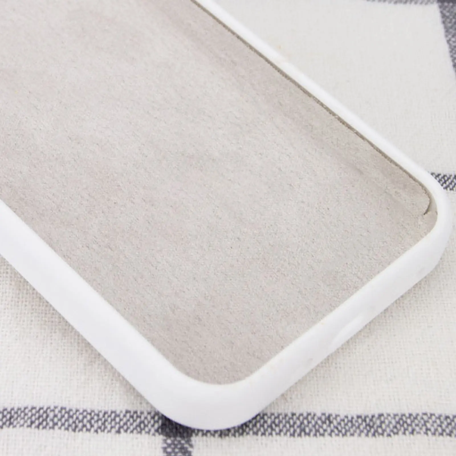 Etui Silk Case Full Protective do Apple iPhone 13 (6.1"), Biały / White 2, Silikon