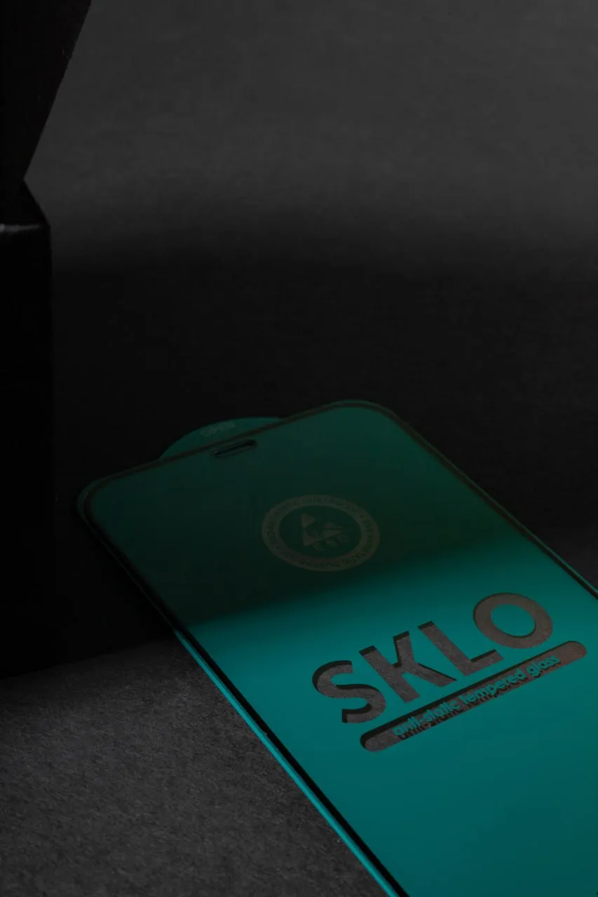 Ochronne szkło SKLO Premium 5D do Apple iPhone 17 Pro / 18 Pro (6.3"), Szkło hartowane, kup hurtowo z dostawą