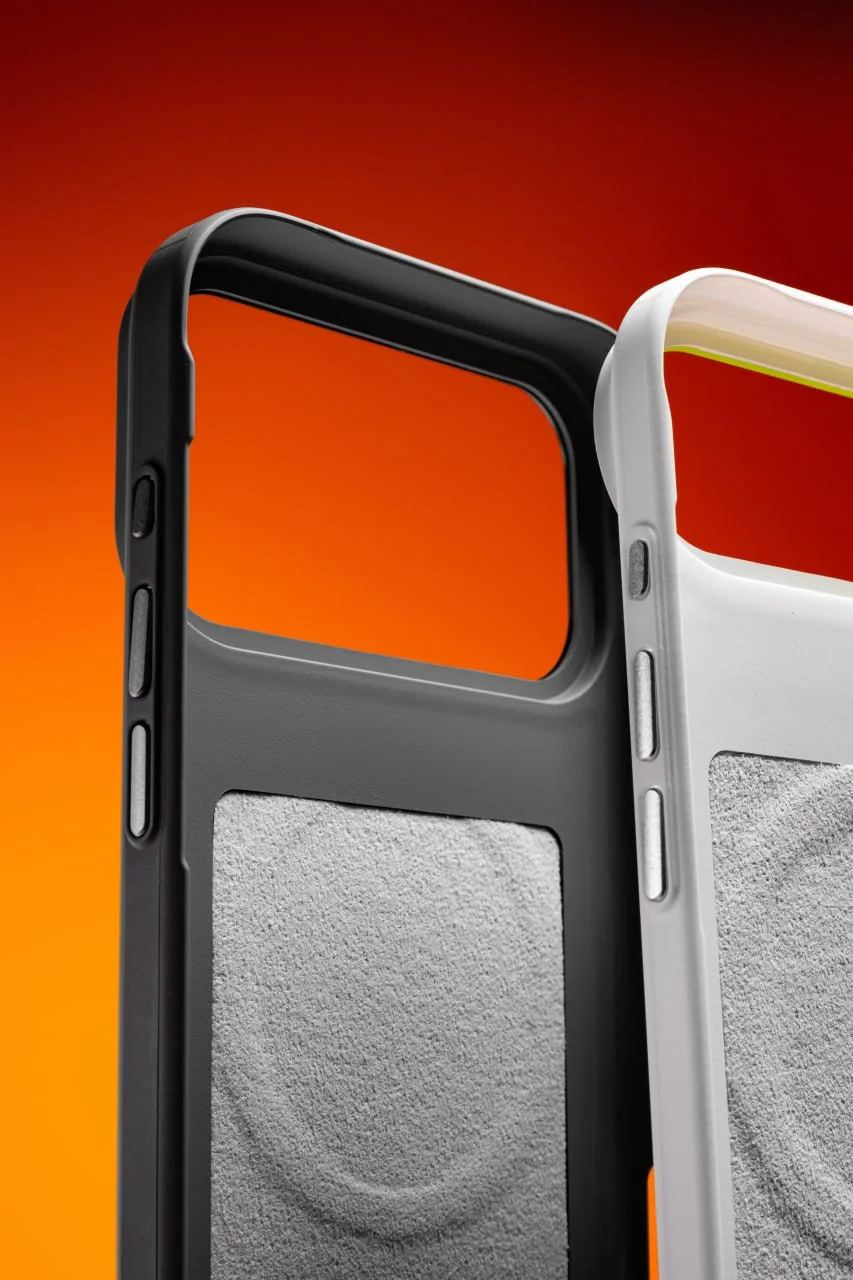 Чехол PC Textile Hybrid with Magnetic Fit для Apple iPhone 16 Pro (6.3"), Ткань, купить оптом с доставкой